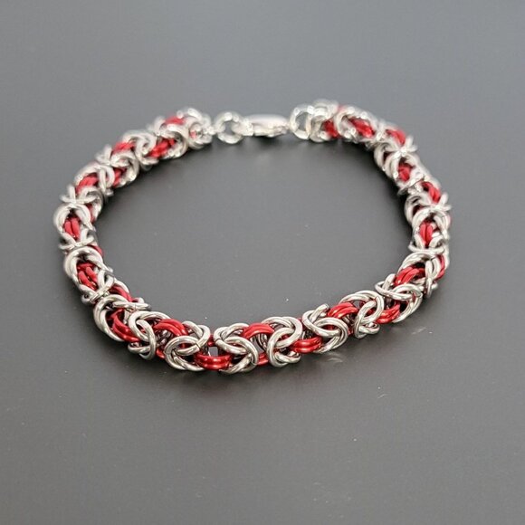 Byzantine Chain Mail Bracelet Red and Silver Aluminum - Picture 1 of 6